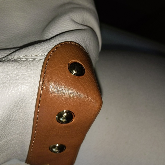 Micheal Kors bag - Picture 2 of 6